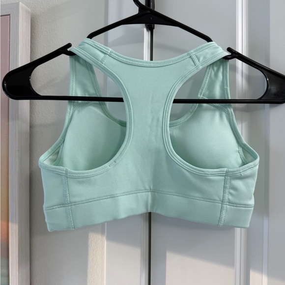 Nike Women's DRI-FIT Sports Bra - Picture 2 of 4